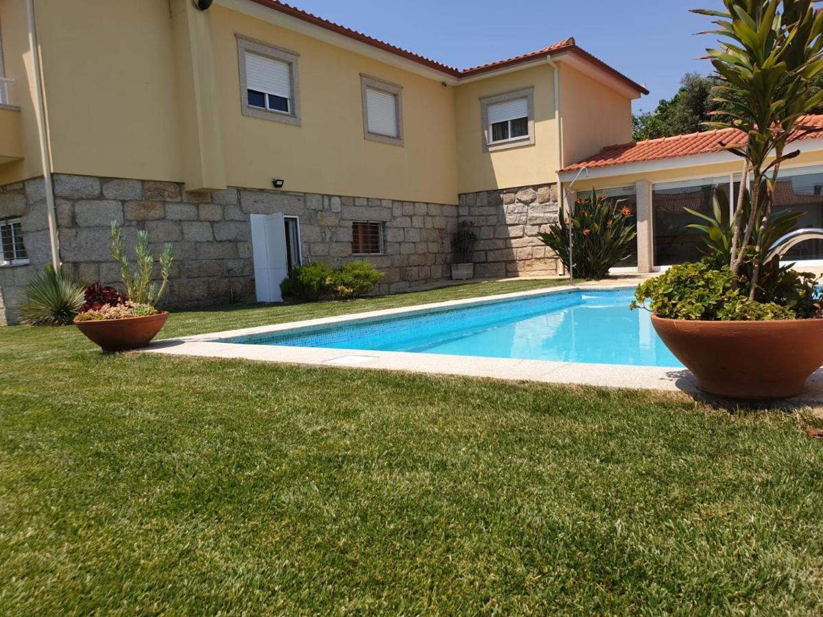 MR alheira house Barcelos Exterior foto